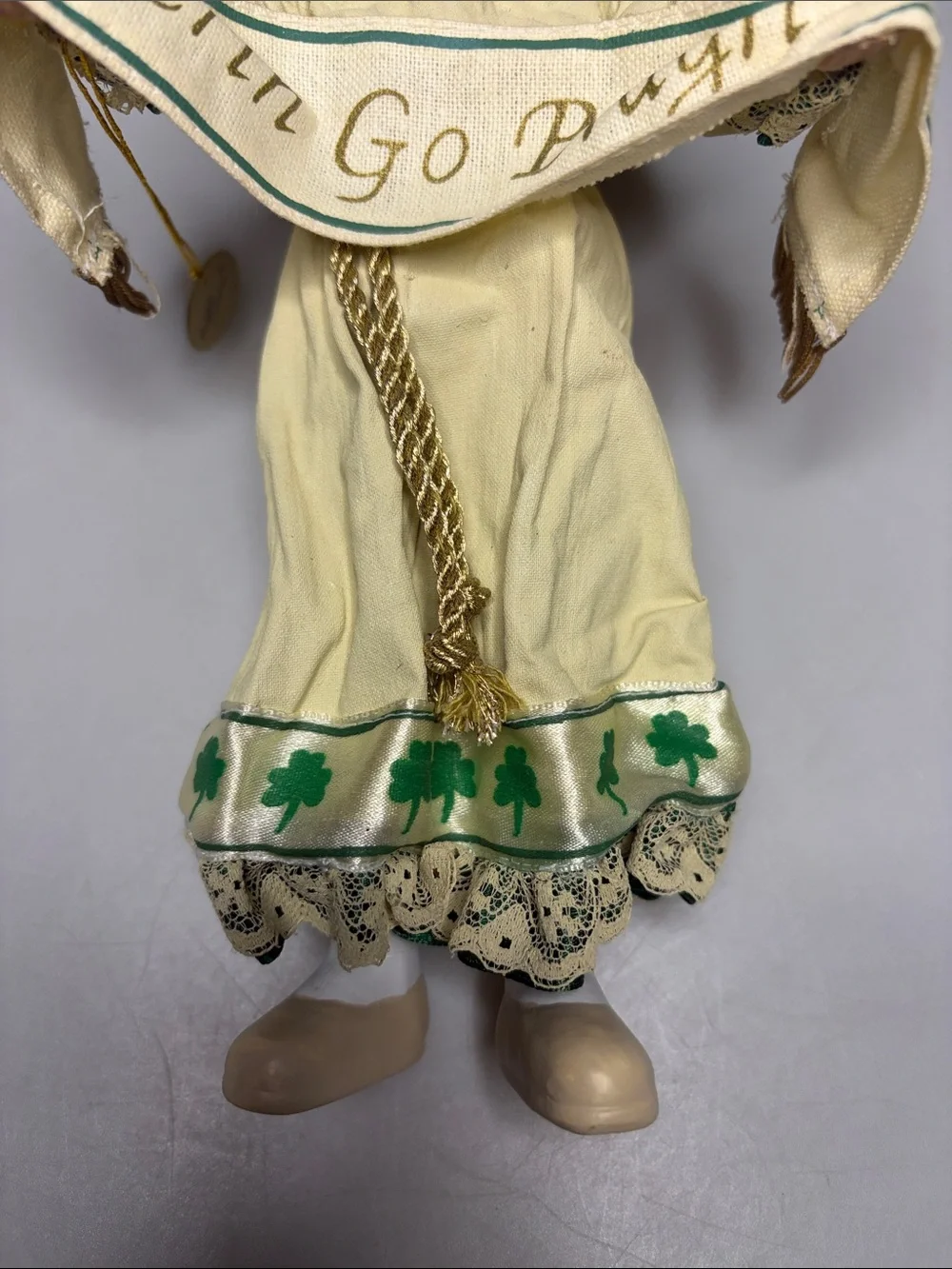 Clothtique Possible Dreams Ltd Angel Ornament Figurine “Erin Go Bragg” NEW